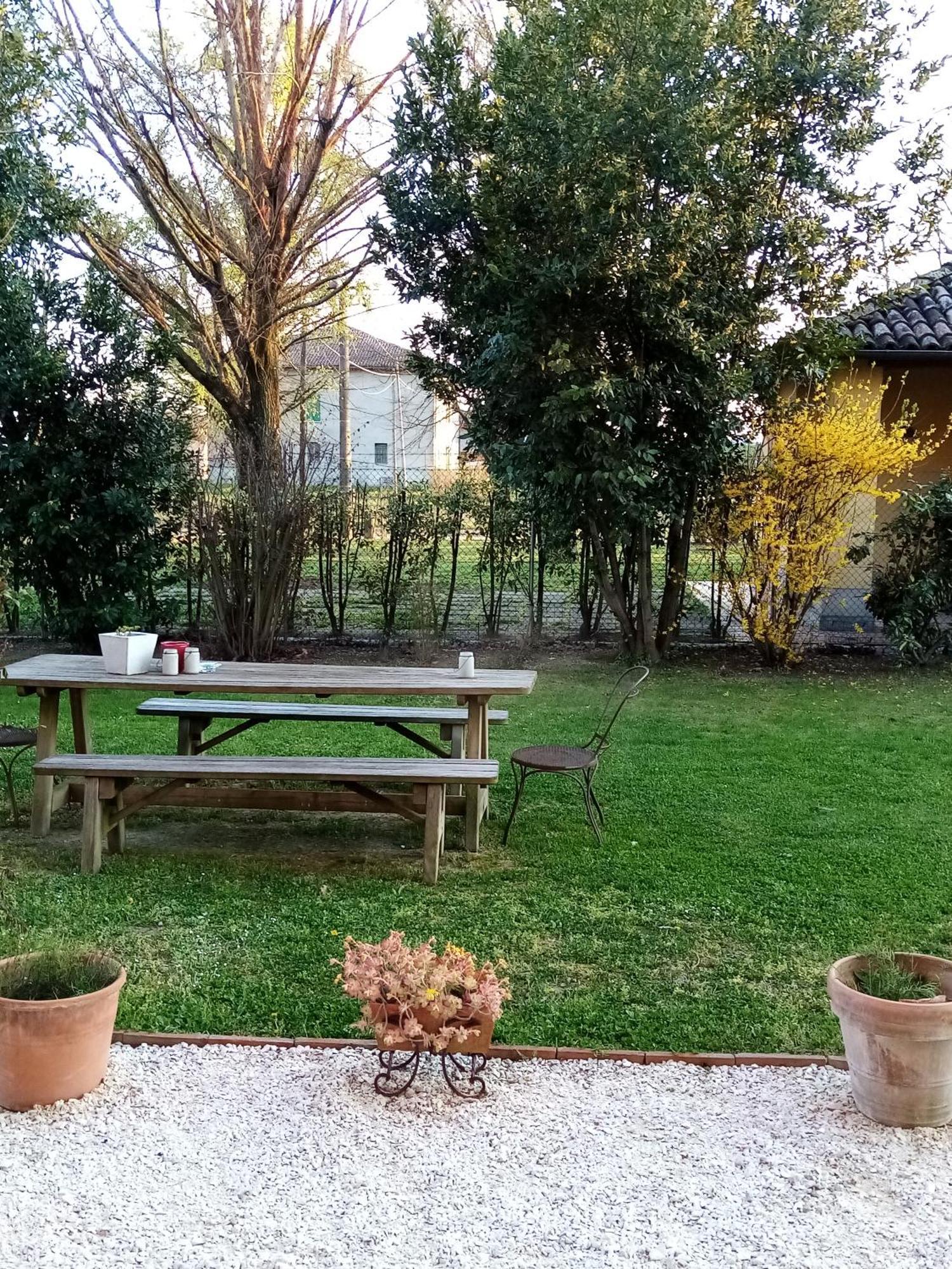 B&B Marana 14 Casa Di Campagna Bologna Exterior foto